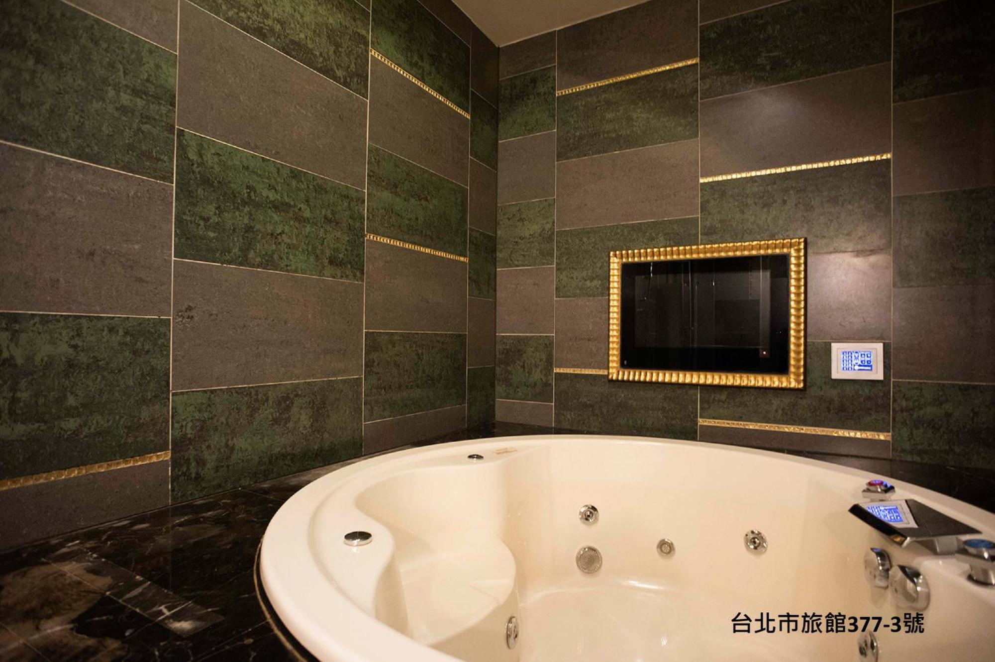 Discovery Motel - Yanping ไทเป ภายนอก รูปภาพ